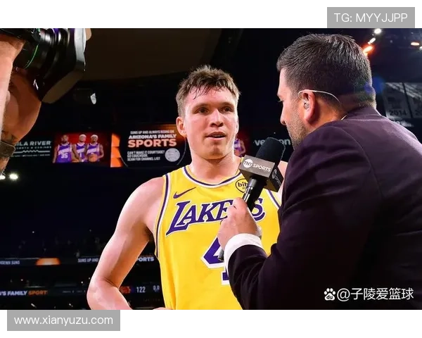 [NBA]詹姆斯砍下三双 客场大胜马刺.